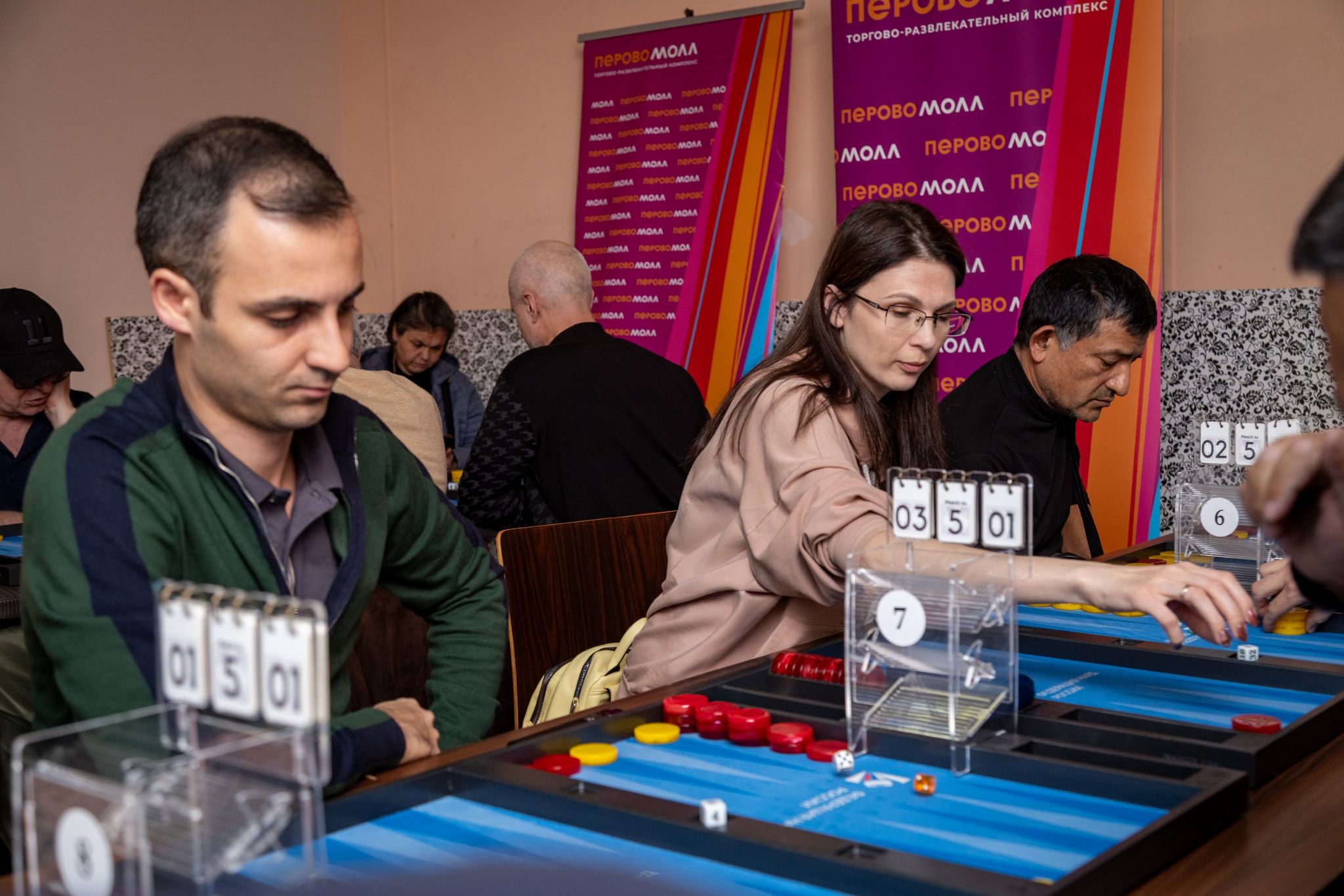 В «Перово молл» прошел первый турнир по нардам «Кубок Перово Молл»