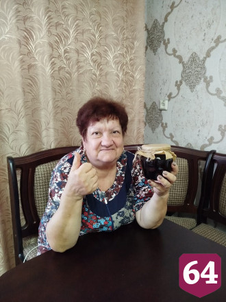 Саратовцам дарили домашнее варенье «из детства»