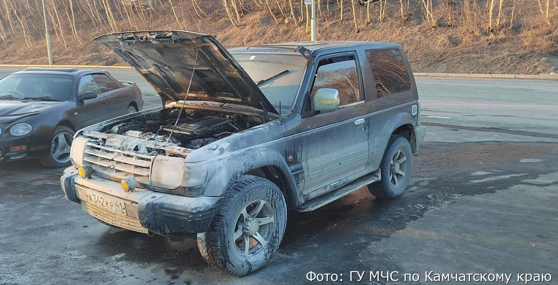 В Петропавловске-Камчатском пожарные ликвидировали возгорание в автомобиле