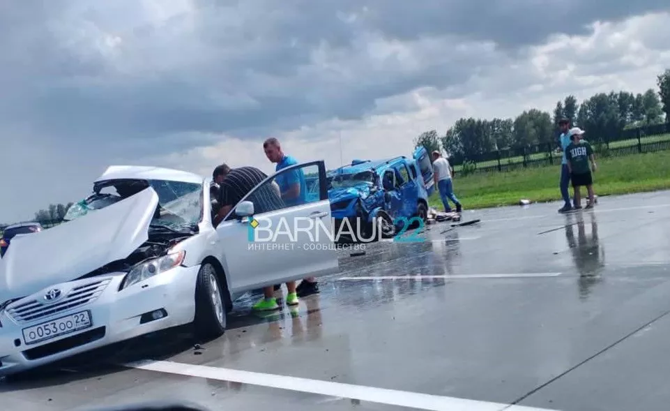 Водителя алтайского учреждения будут судить за ДТП на Чуйском тракте, в котором погиб замминистра