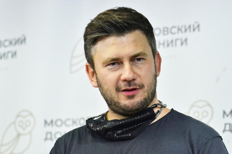 Дмитрий Глуховский
