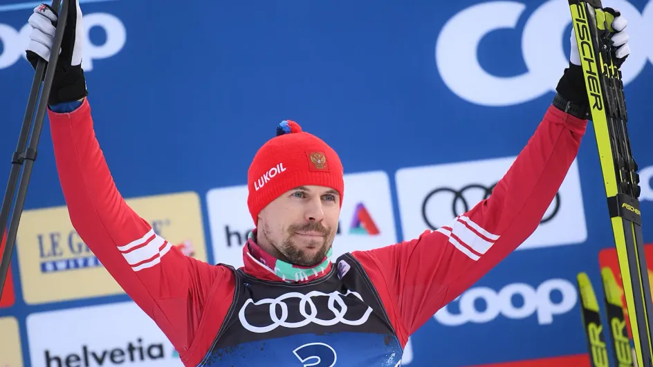 Устюгов забыл лыжи на сутки ради тренировки и объявил поиски