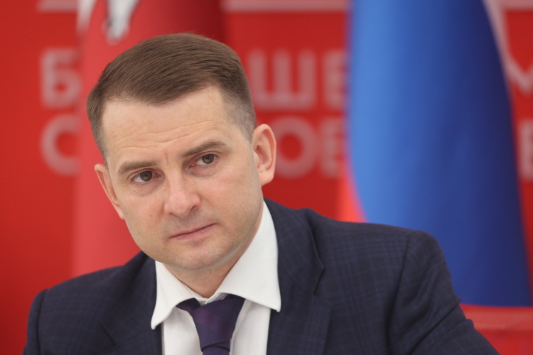 Ярослав Нилов может перейти в другую партию и уже с ней пройти в новый состав парламента