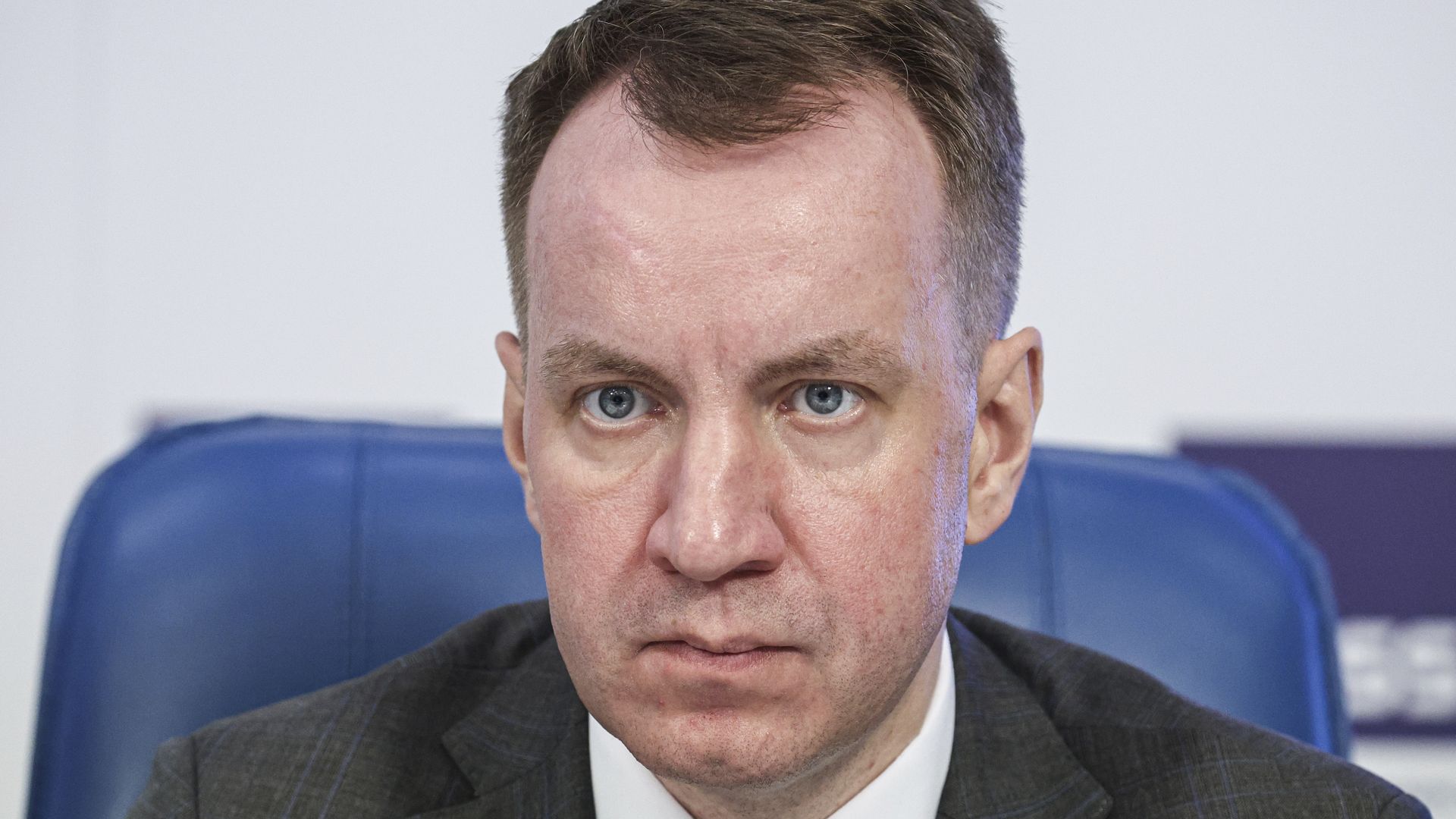 Замглавы минобрнауки кучеренко. Зам главы минобрнауки журавлев. Зам главы минобрнауки журавлев. Мэр подземной москвы. Отец петра кучеренко фото.