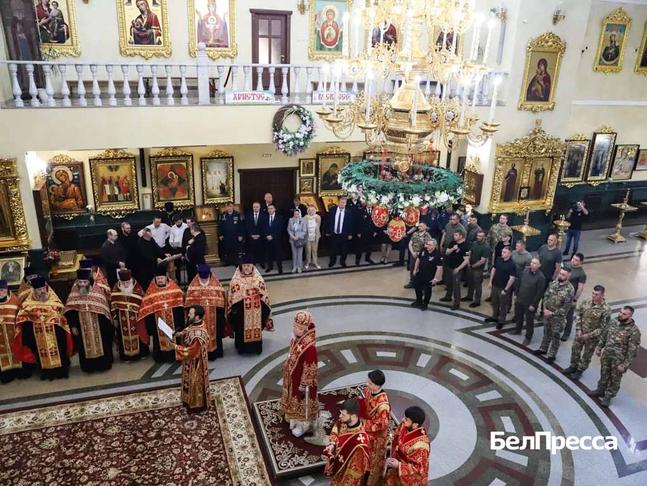 Белгородских силовиков наградили за обеспечение безопасности торжества в Прохоровке - Изображение 3