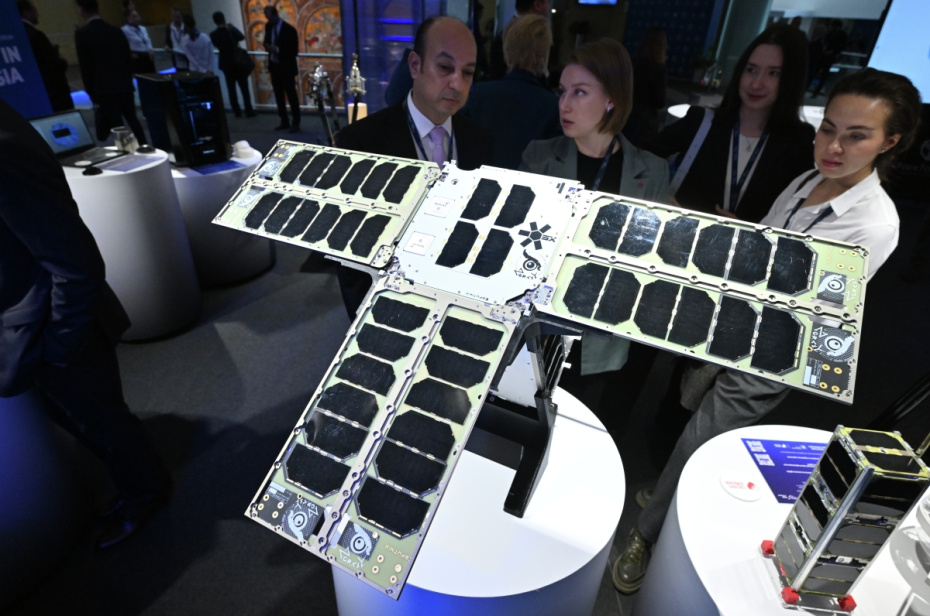 Спутник Зоркий-2М