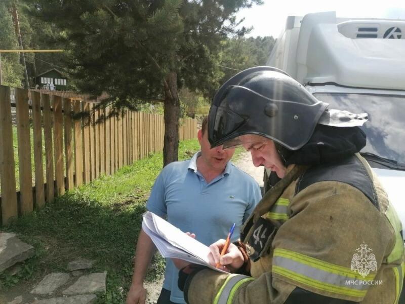 Сотрудники МЧС России провели очередные рейды