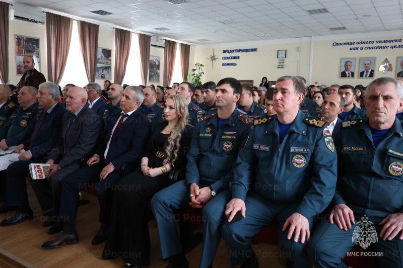 Дагестанские спасатели отметили свой профессиональный праздник