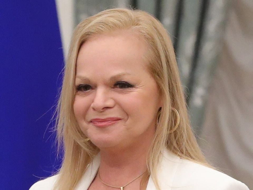 Сколько стоит особняк Долиной в Подмосковье, где она поселилась после продажи той самой квартиры