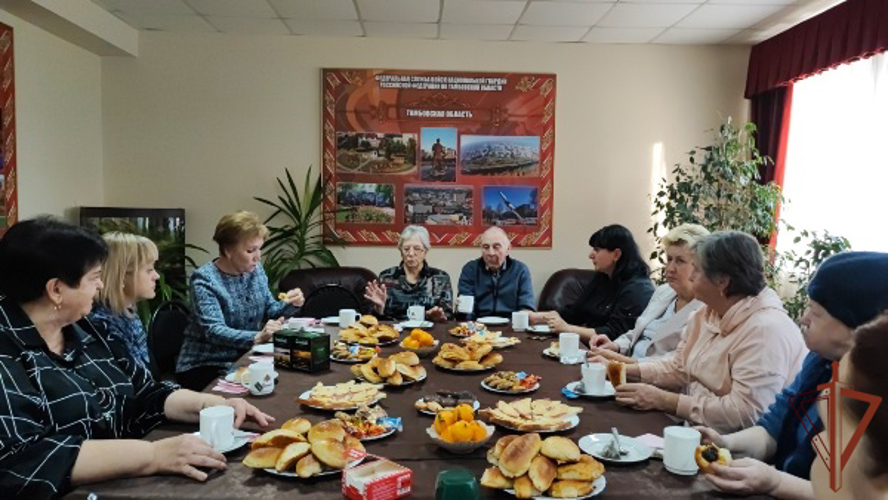 В Центральном округе Росгвардии продолжаются тематические мероприятия ко Дню матери