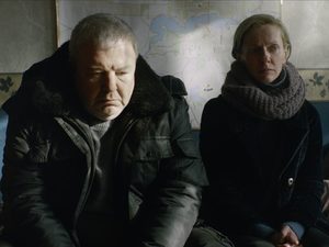 Александр Робак и Юлия Марченко справляются с горем в трейлере драмы «Вечная зима»