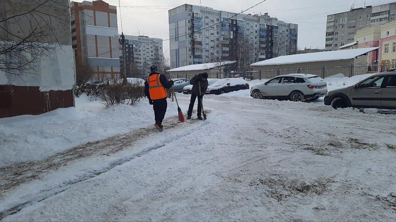 В Ярославле директор Дзержинского управдома пожаловалась на нехватку денег  