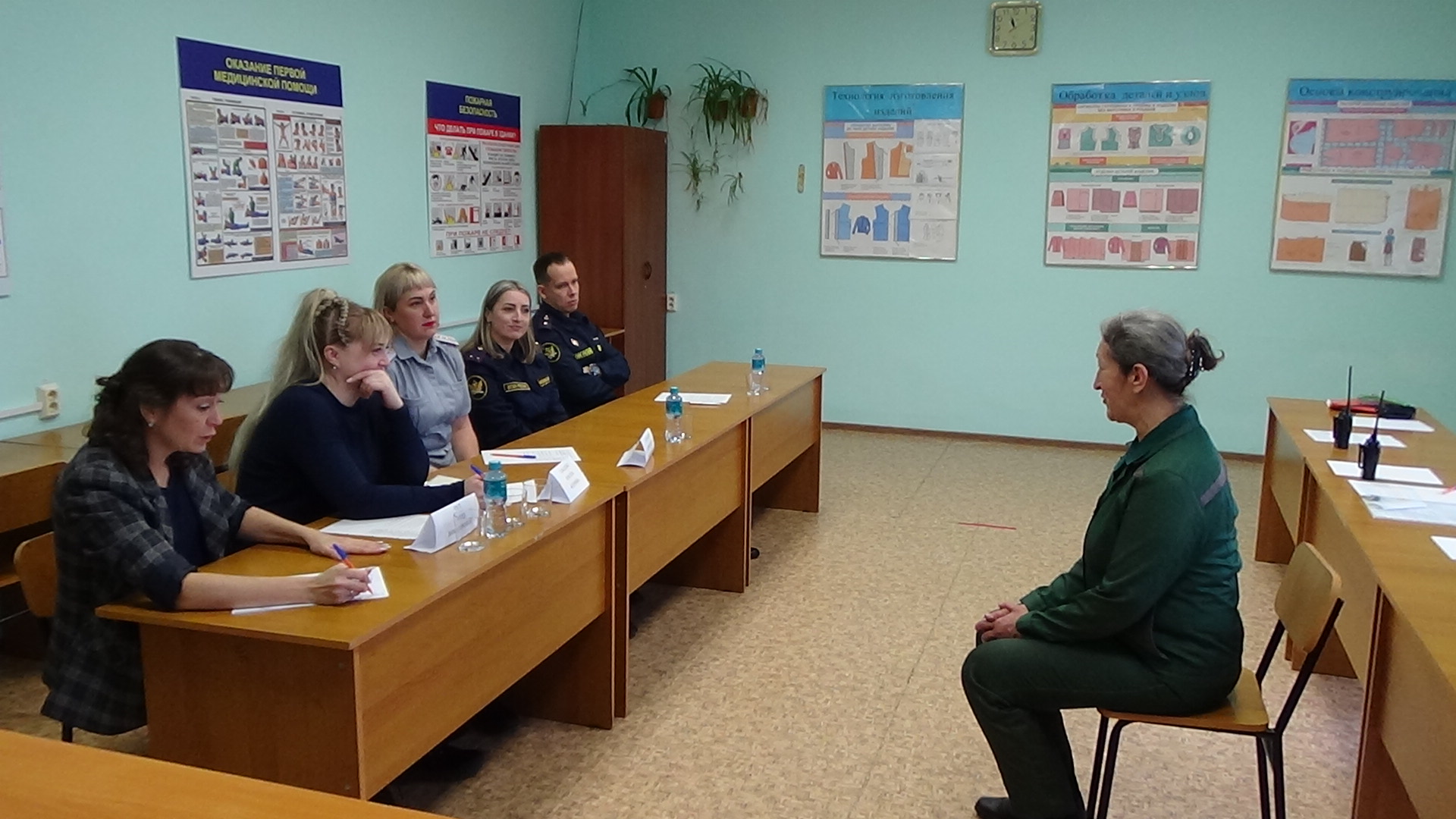 Ик 50 юрга. Встреча с инспектором ПДН В колледже. Автомеханический колледж Гомель. МГАК. Номер Тяжинского ПДН