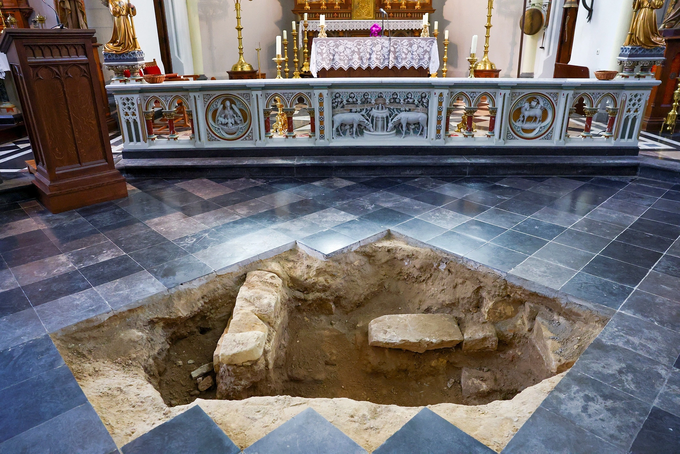 Церковь Петра и Павла (Petrus en Pauluskerk) в Маастрихте. Место, где обнаружили останки д'Артаньяна.