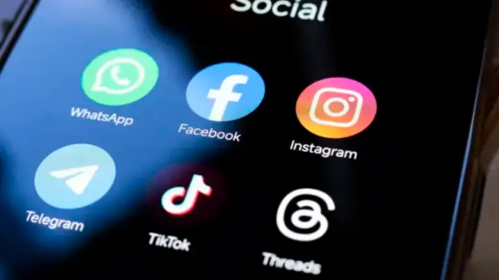Запрет WhatsApp-звонков и звонков в Telegram: причина, заявление, кому не отключили