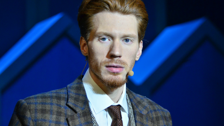 Внука Пугачёвой лишили права распоряжаться квартирой, которую ему подарила бабушка