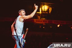 Шнуров основал группу «Ленинград» в 1997 году