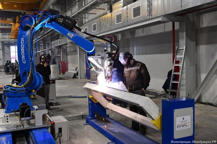 Корабелка разрабатывает электродуговые 3D-принтеры, роботов-сварщиков и цифровые верфи
