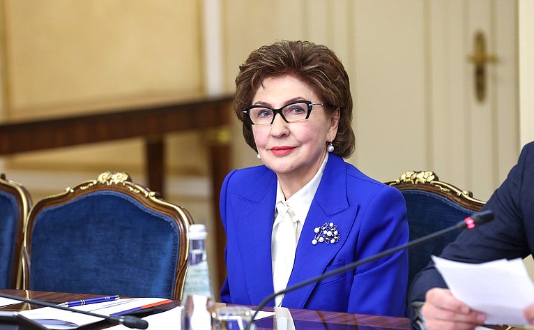 Галина Карелова