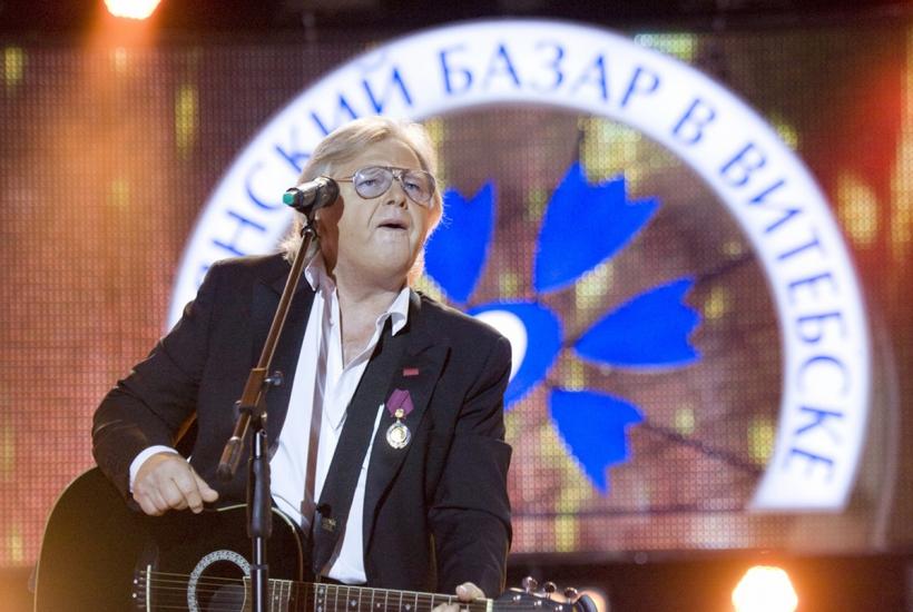 Юрий Антонов