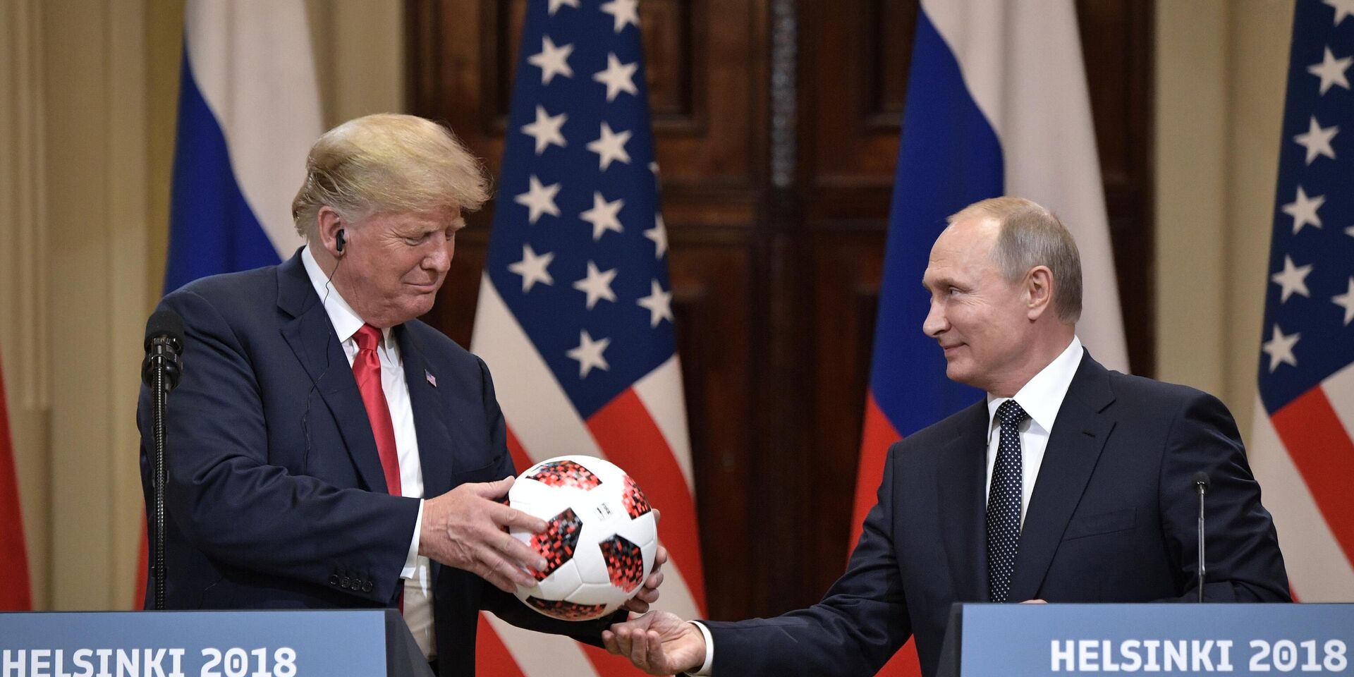 Встреча президента РФ Владимира Путина и президента США Дональда Трампа в Хельсинки - ИноСМИ, 1920, 27.04.2025