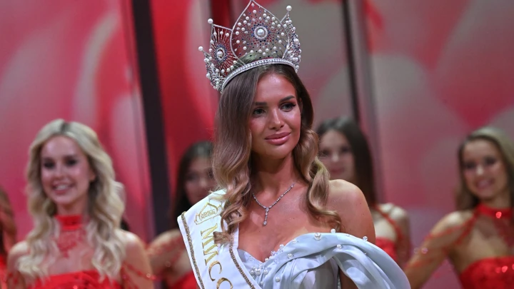 Эта девушка не может быть моделью: на конкурсе Мисс Россия — 2025 разгорелся скандал