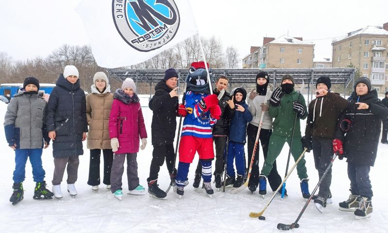 В Рыбинске прошел открытый мастер-класс по хоккею и фигурному катанию