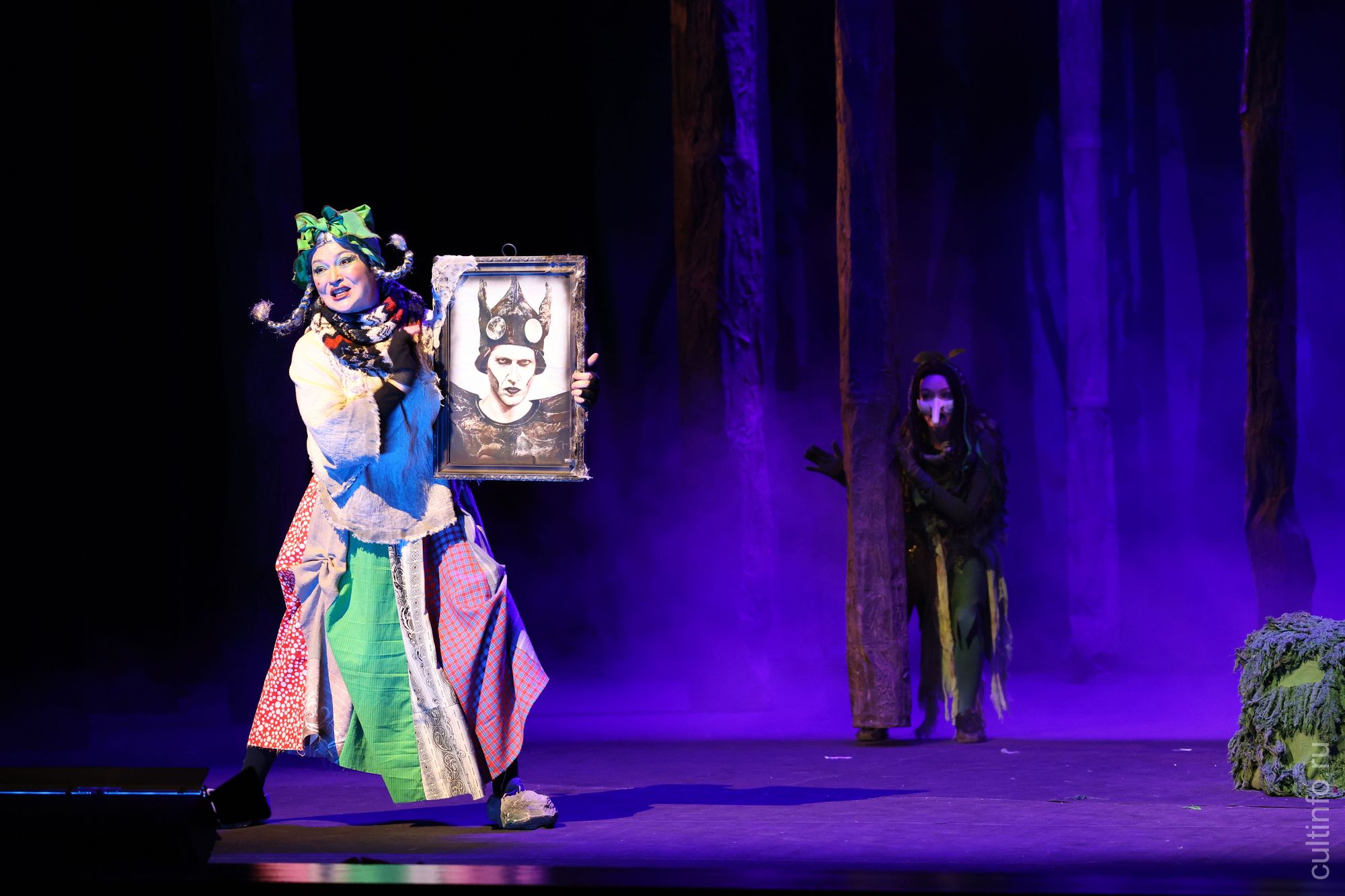 Спектакль «Царевна-лягушка» Вологодского драматического театра