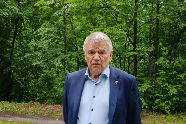 Валентин Пармон