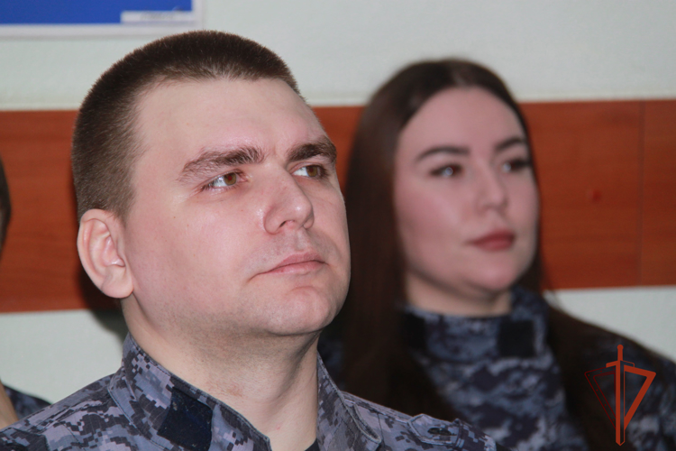 В Новосибирске Железнодорожный отдел вневедомственной охраны Росгвардии отметил 65-летие со дня образования 