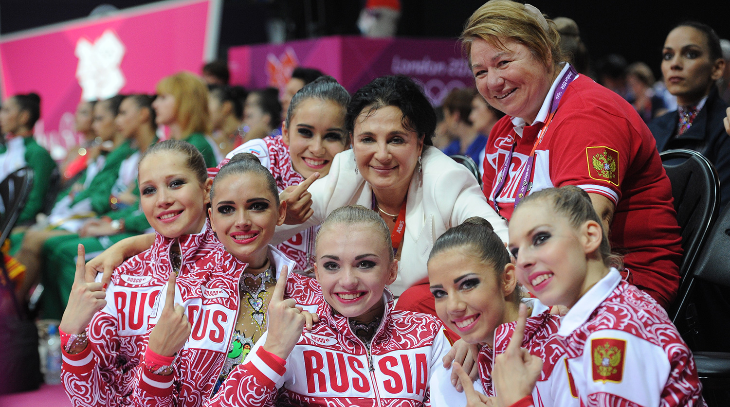 Сколько олимпийских чемпионок. Художественная гимнастика Винер Усманова.