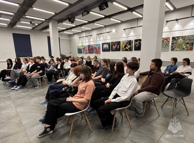 В Юго-Восточном административном округе прошел открытый урок, посвященный истории МЧС России