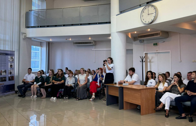 присутствующие 3.jpg