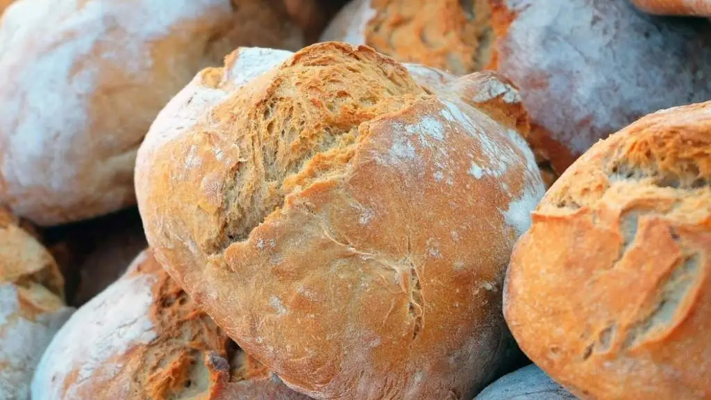 Доска жалоб: в Саулкалне даже хлеба нельзя купить!