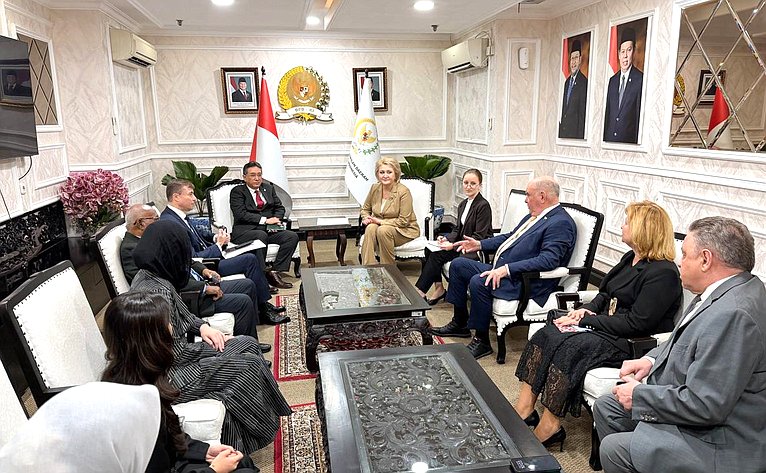 В рамках визита в Республику Индонезия делегация Совета Федерации провела ряд встреч