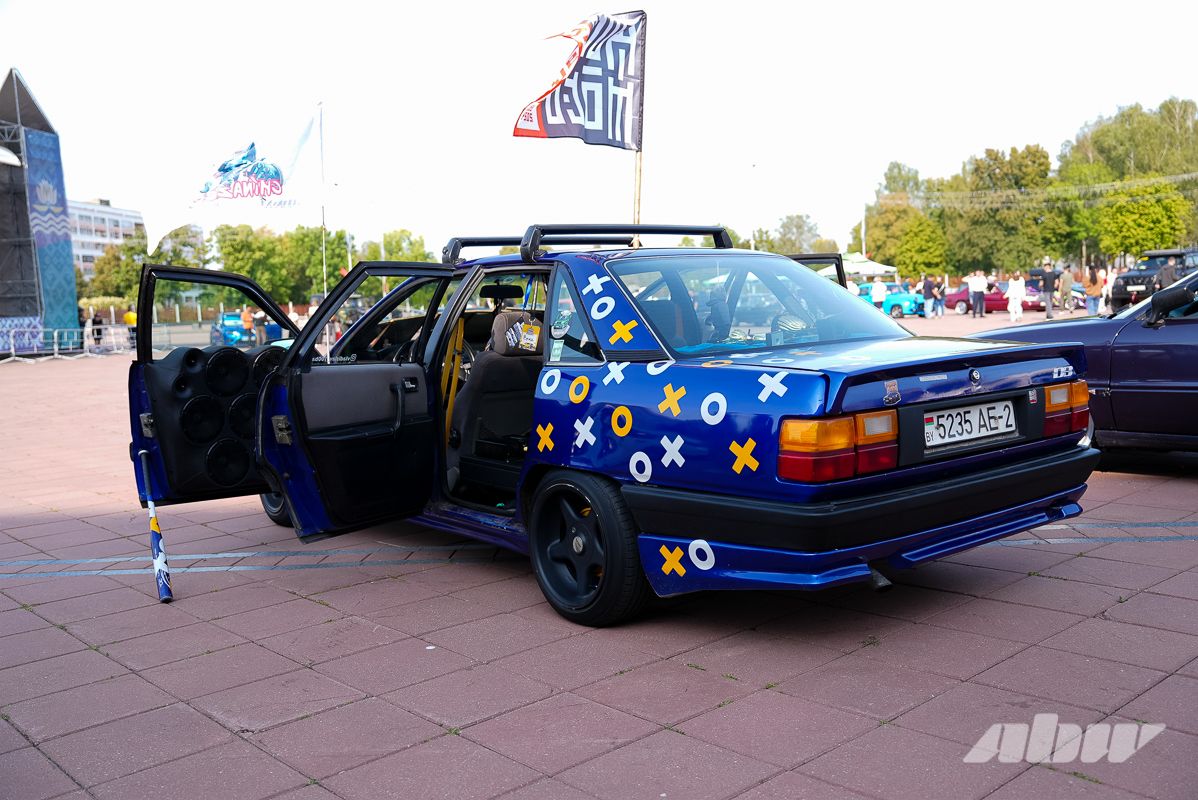 Монстр-трак Audi 100, Mosvagen и «Волга»-кабриолет: чем запомнился «Авто Тюнинг Батл» в Новополоцке