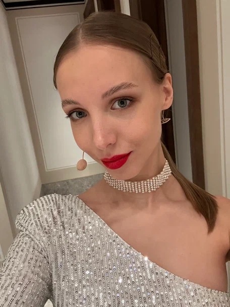 Актриса Алёна Киселёва: Нам, зумерам, близка тема одиночества в толпе