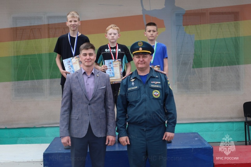 В Чите прошли соревнования по пожарно-спасательному спорту