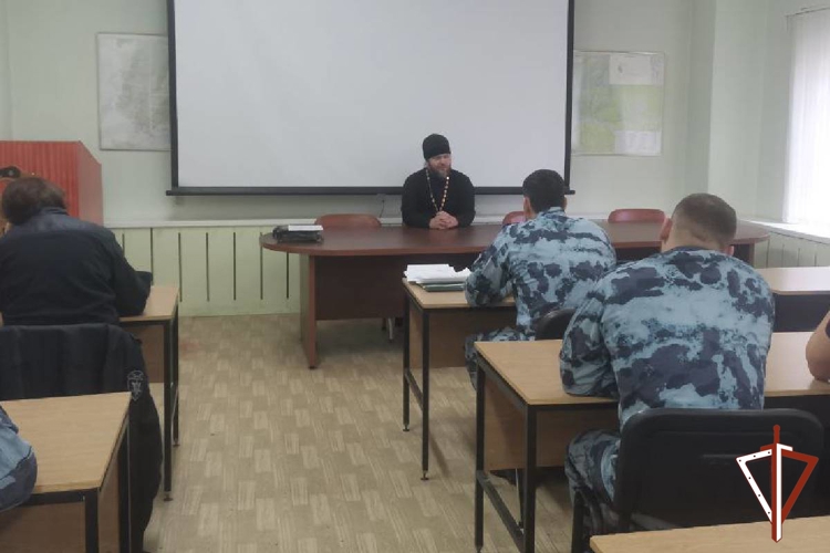 В Югре состоялись рабочие встречи представителей Росгвардии и религиозных конфессий 