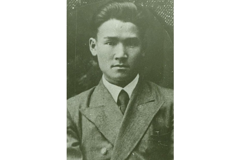 из архива музея Дружбы народов им.К.Д.Уткина