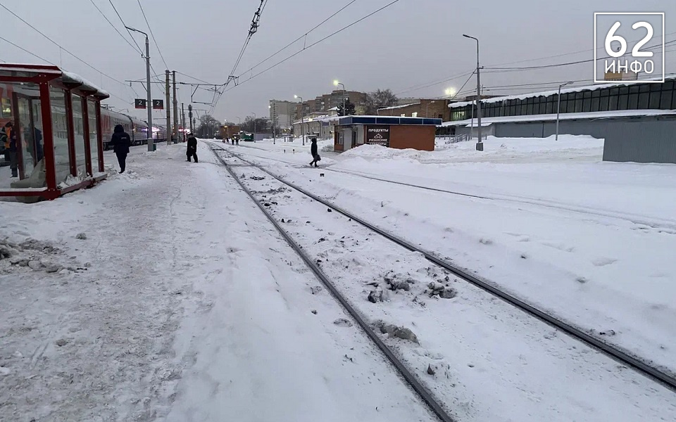 Рязань под москвой. Станция Рязань 1. Электричка Ряжск. Электричка Рязань Ряжск. Поезд.