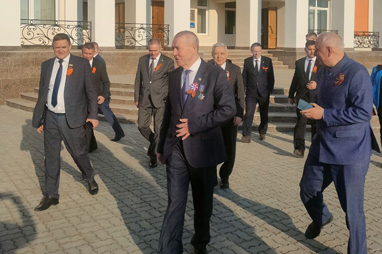 Смена власти в Большой Атне в виде внеочередного заседания совета Атнинского района прошла в помещении храма Мельпомены
