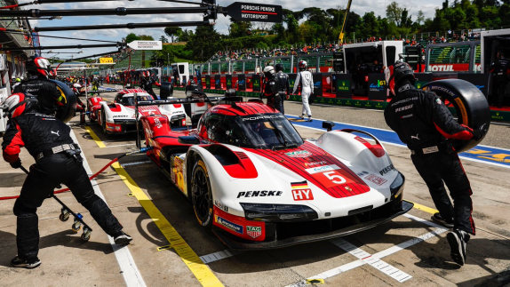 Гиперкары Porsche 963, фото Porsche Motorsport