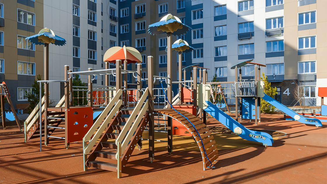 Новый квартал. Новая Притомская набережная. Квартал. Новый год в жилом комплексе. Сумгаит ЖК набережная