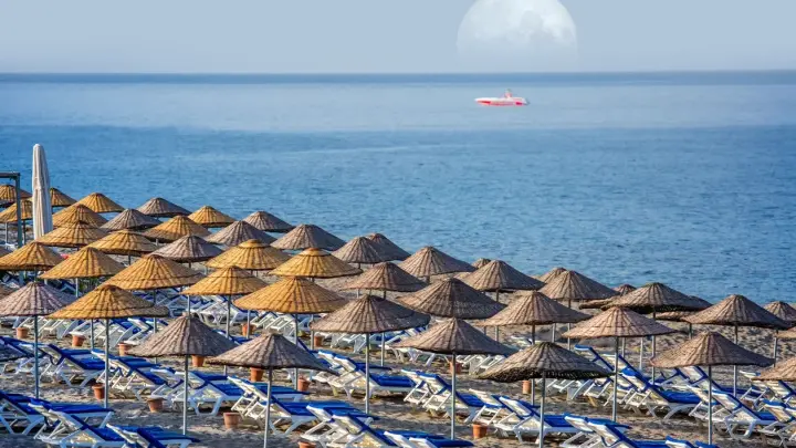 Expedia выяснила, сколько переплачивают туристы: у русских цифры зашкаливают