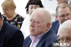 Суд рассмотрел жалобу прокуроров на премию экс-главе Александру Столбову