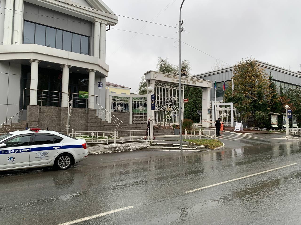 Фото «Единственный человек, который понимал нас»: в Новосибирске прощаются с главой Ленинского района. Онлайн 2