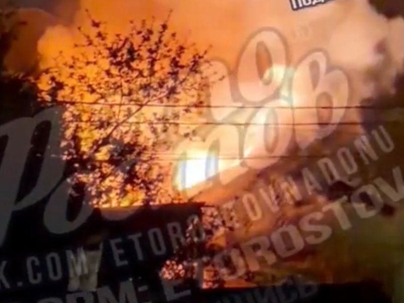 В крупном пожаре в Первомайском районе Ростова погибли двое
