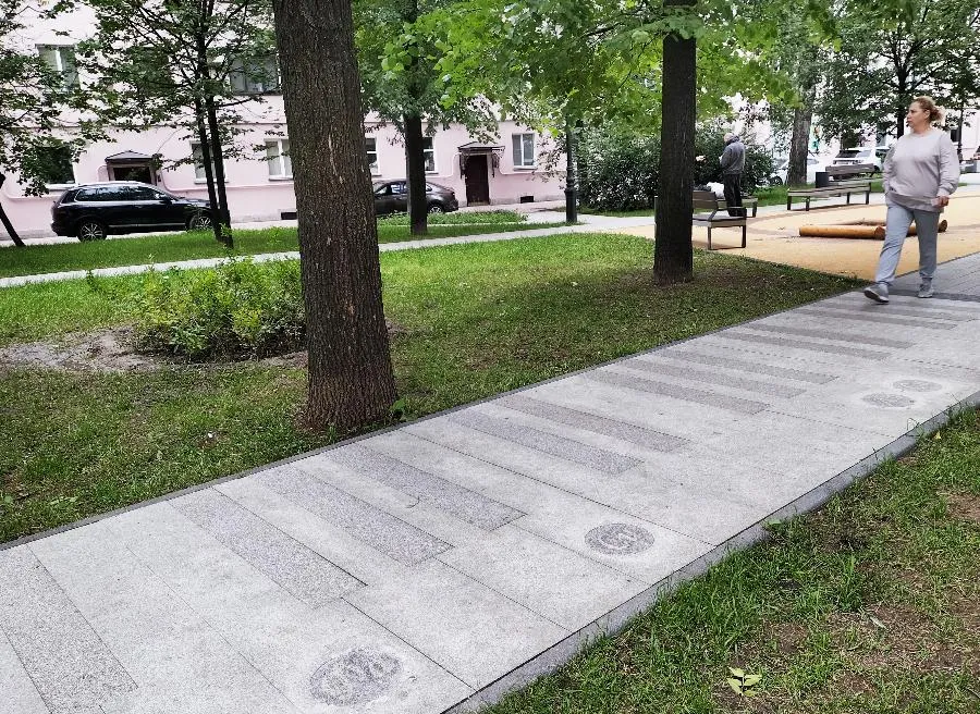 Шаги по Пескам: чем привлекательна прогулка по этому историческому району города | ФОТО автора