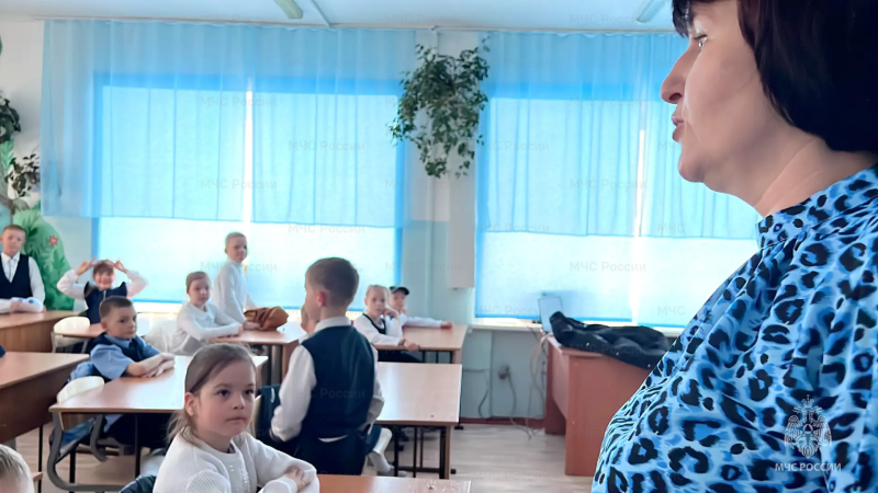Главное — спасти детей: в школах Еврейской автономии отработали действия при ЧС